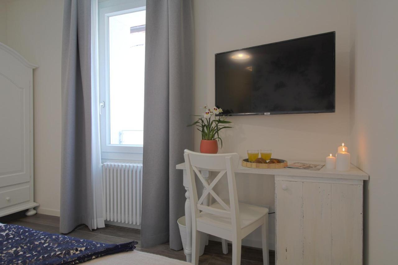 Hotel Bed & Basta Reggio nell'Emilia Esterno foto